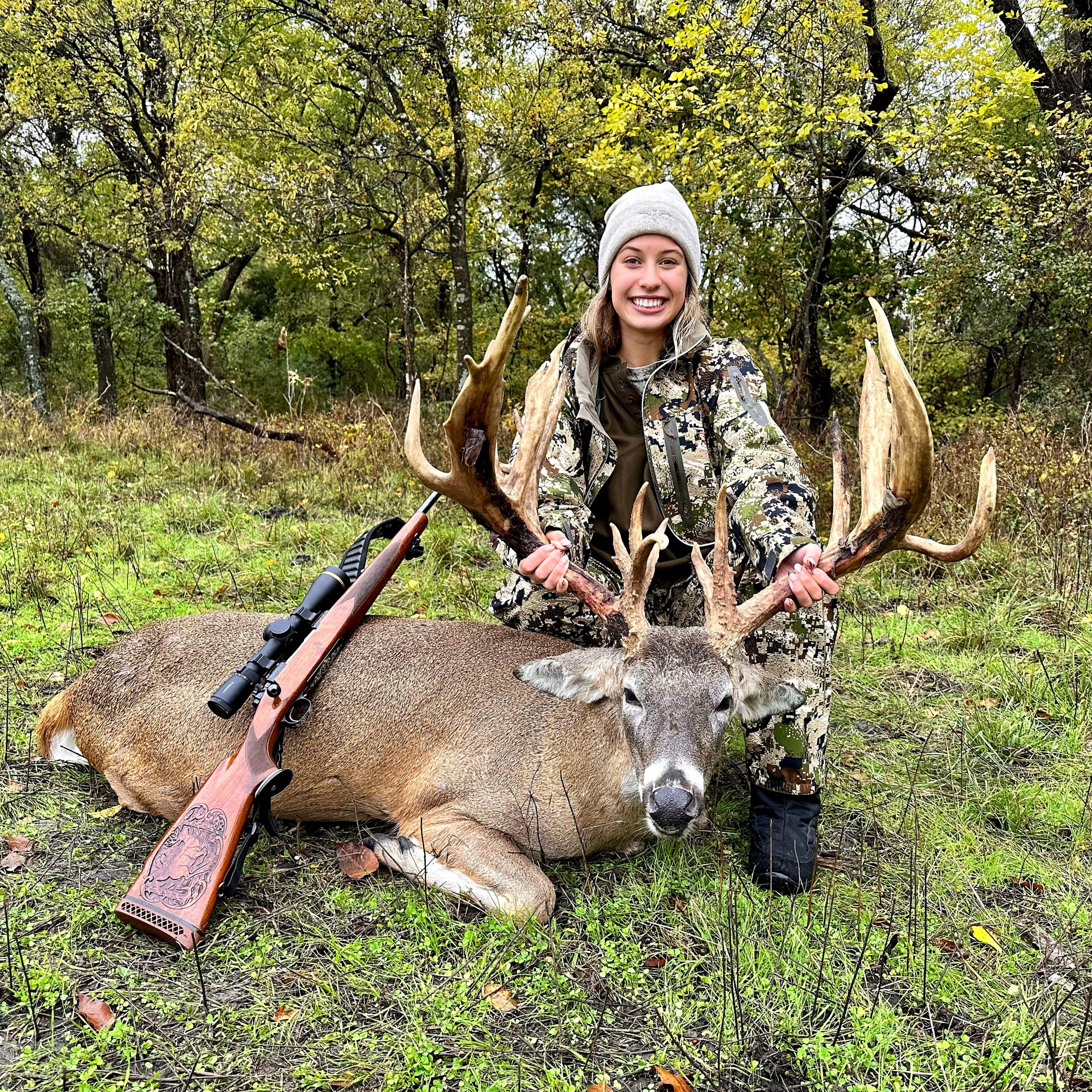 https://www.cottonmesawhitetail.com/wp-content/uploads/2023/03/1BF57D2D-FC38-4263-9894-B0467C30459C-scaled.jpeg