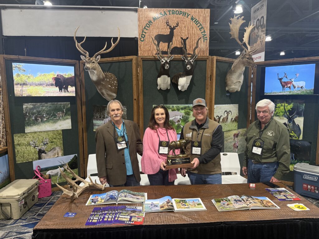 Cotton Mesa Whitetail Ranch is Houston Safari Clubs Outfitter of the Year!